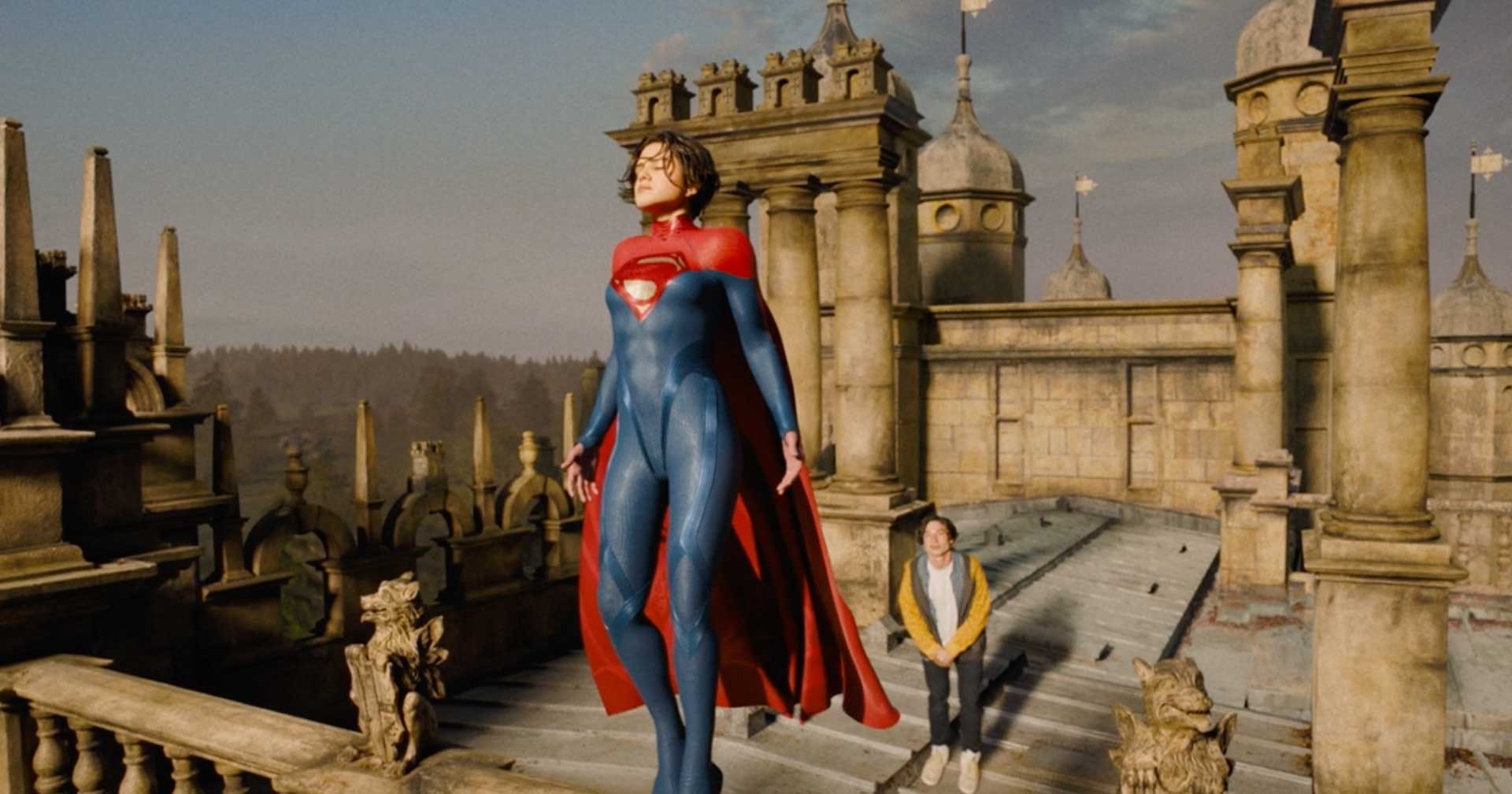 Quem é a nova Supergirl? Vídeo exclusivo de 'The Flash' foca na construção da heroína de Sasha Calle