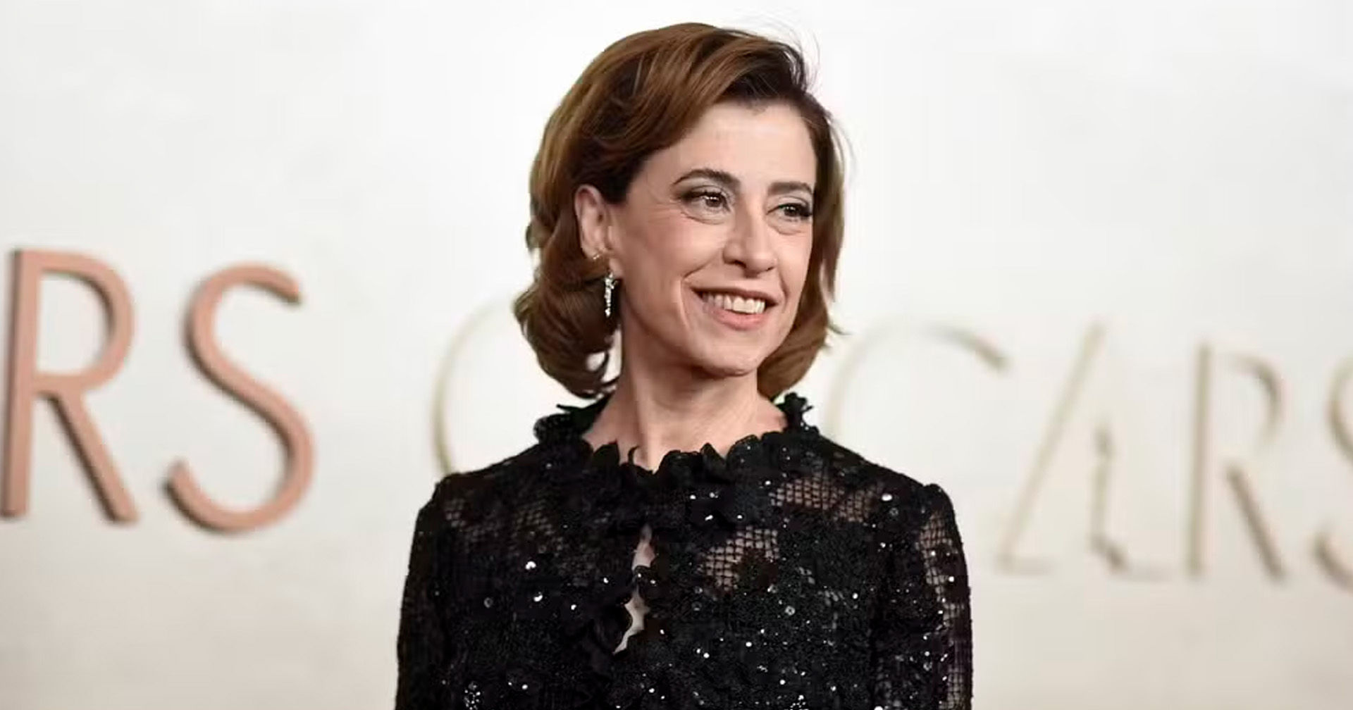 Fernanda Torres é convidada para ser membro da Academia do Oscar; saiba mais
