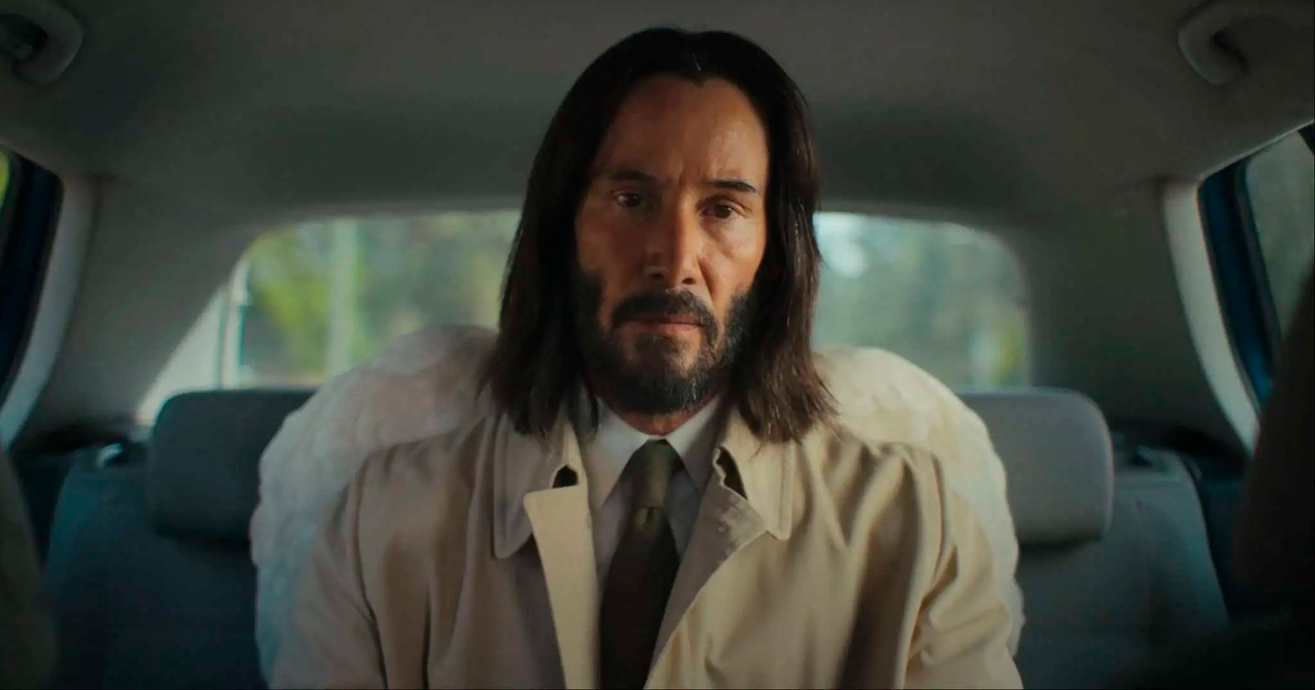 Estrelada por Keanu Reeves, comédia ‘Quando o Céu se Engana’ ganha trailer e cartazes individuais