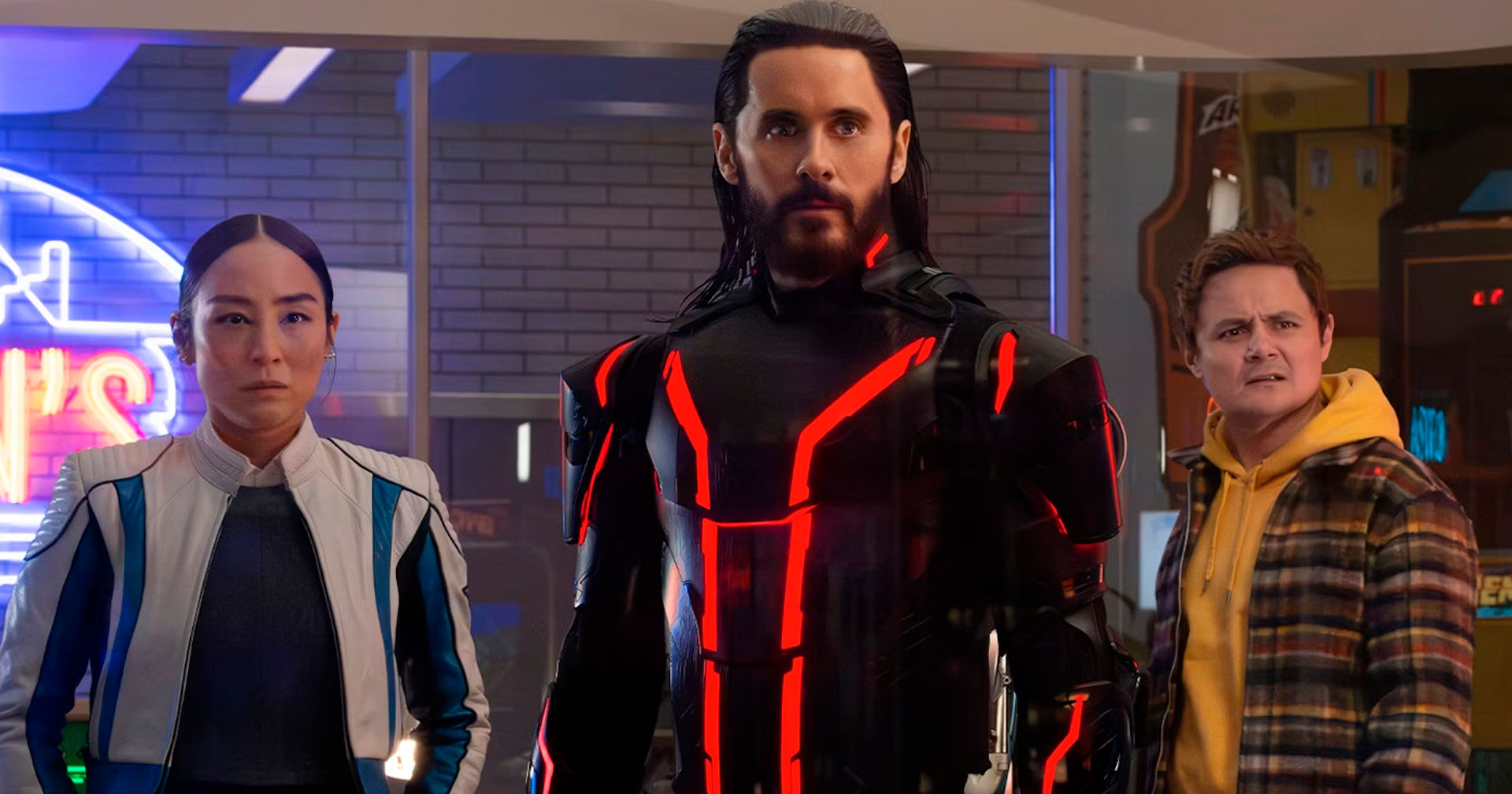 É preciso assistir toda a franquia antes de ver ‘Tron - Ares’ nos cinemas? Descubra