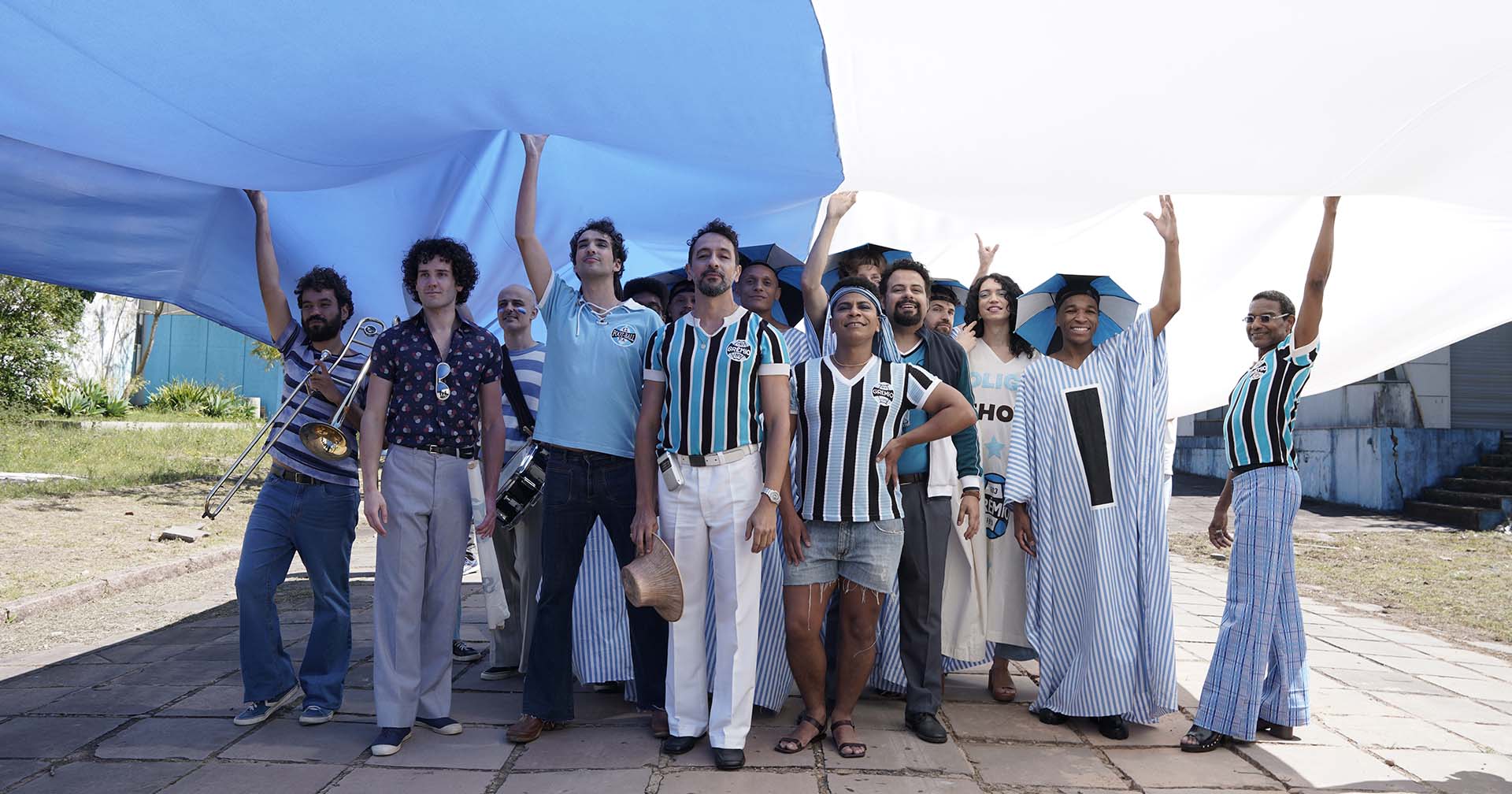 ‘Coligay’, produção sobre a primeira torcida gay de futebol no Brasil, inicia filmagens