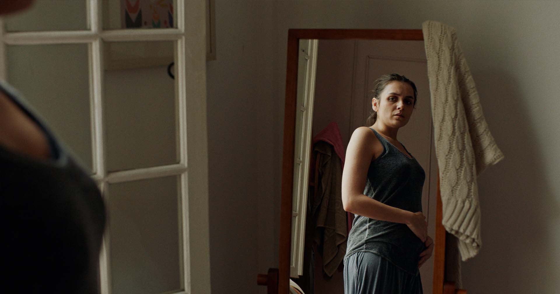 Crítica | Mar de Dentro 1 Mar de Dentro | Assista ao trailer exclusivo do longa, que faz um retrato humanizado da maternidade - Ingresso.com
