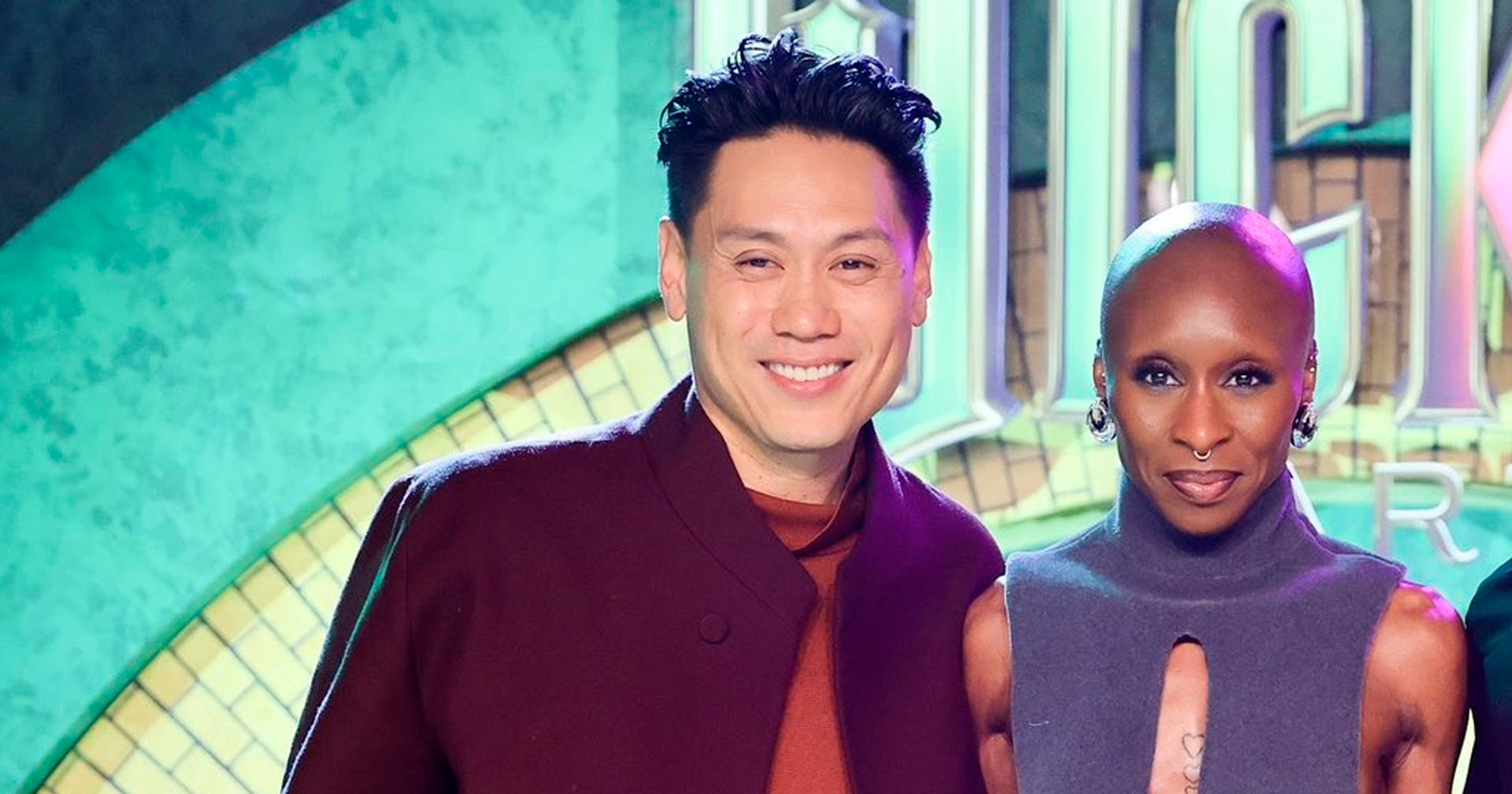 Cynthia Erivo se declara para Jon M. Chu, diretor de ‘Wicked 2’: ‘ele é o coração de tudo isso’
