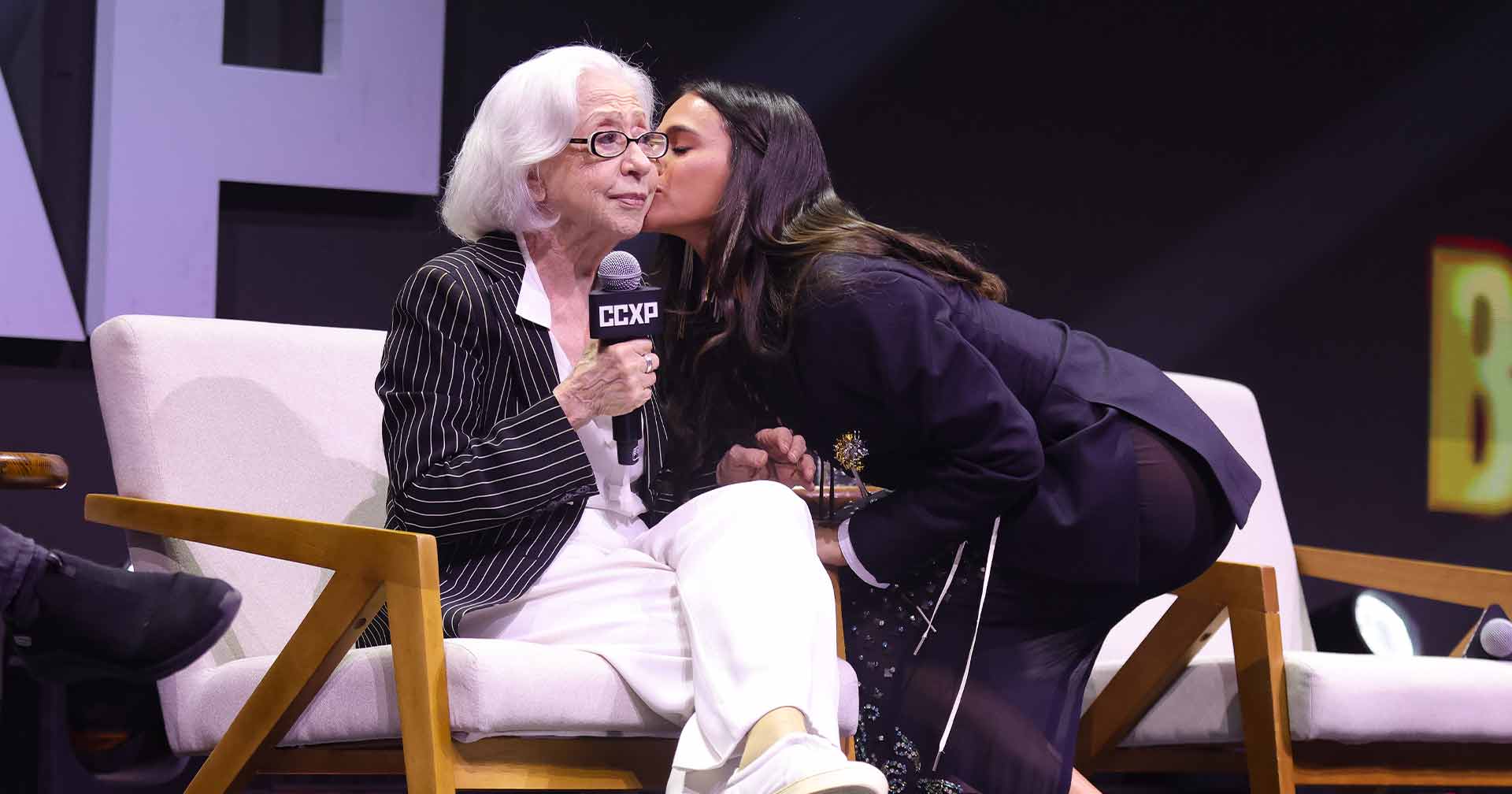 CCXP25: Paris Filmes confirma estreia de ‘Velhos Bandidos’ com presença de Fernanda Montenegro