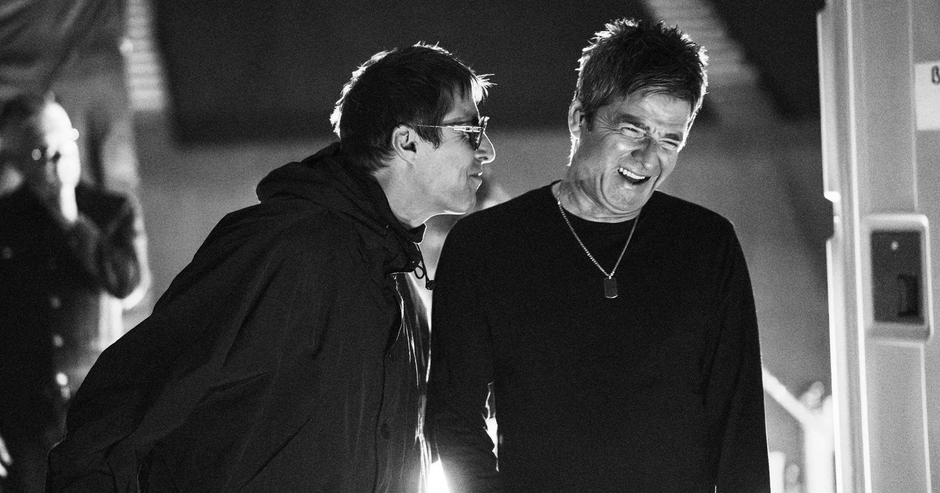 Oasis vai ganhar documentário sobre turnê de retorno da banda; filme estreia nos cinemas em setembro