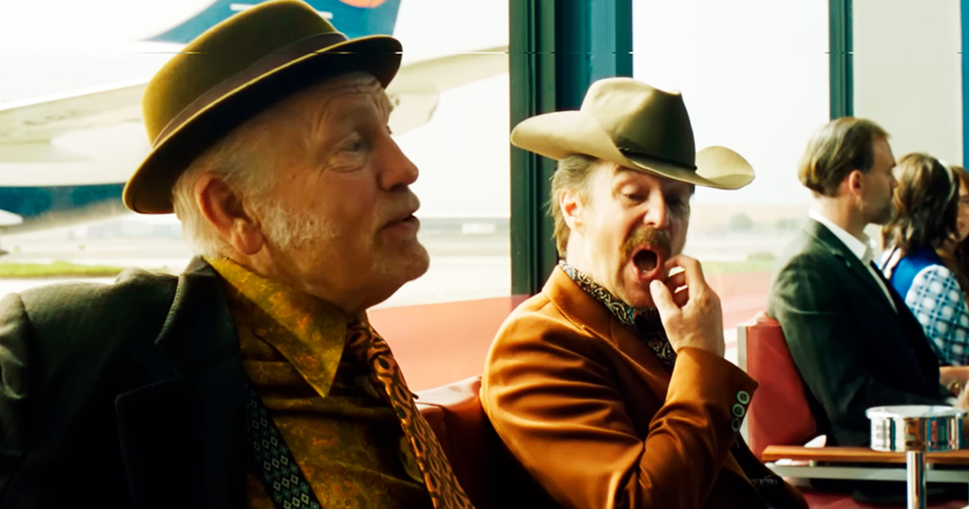 Sam Rockwell e John Malkovich vivem misteriosos agentes da CIA no teaser de ‘Cavalo Selvagem Nove’