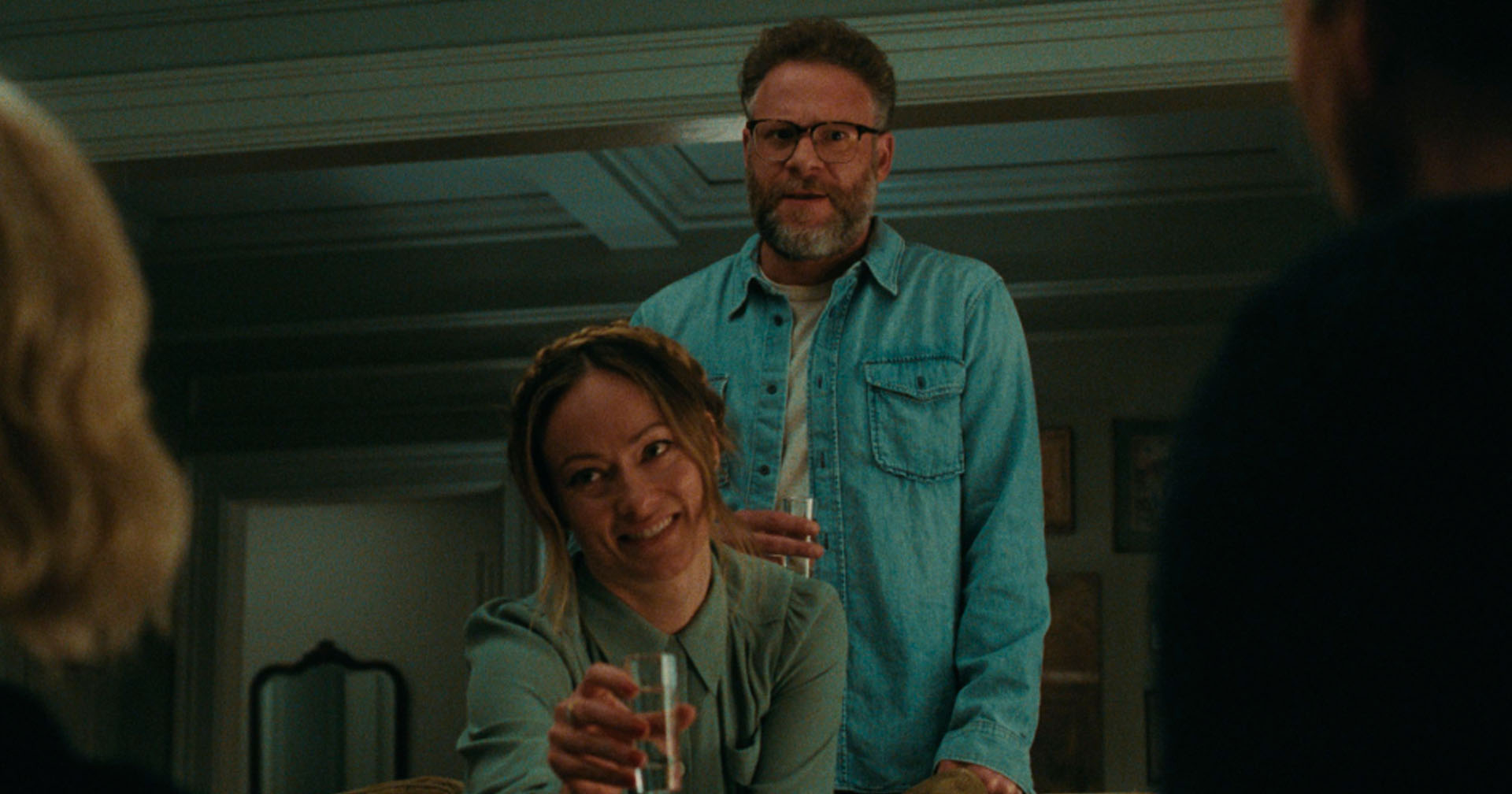 ‘O Convite’, novo filme dirigido e estrelado por Olivia Wilde, pode ser indicado ao Oscar?