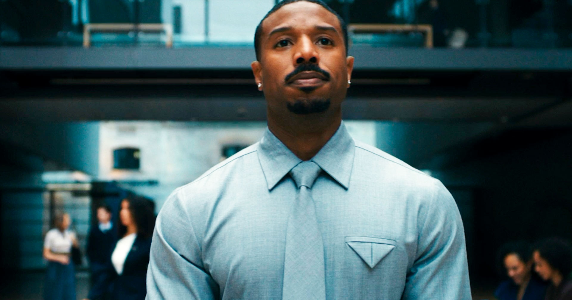 Estrelado por Michael B. Jordan, remake de ‘The Thomas Crown Affair’ ganha título oficial no Brasil