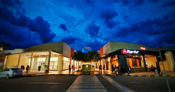 Capim Dourado Shopping