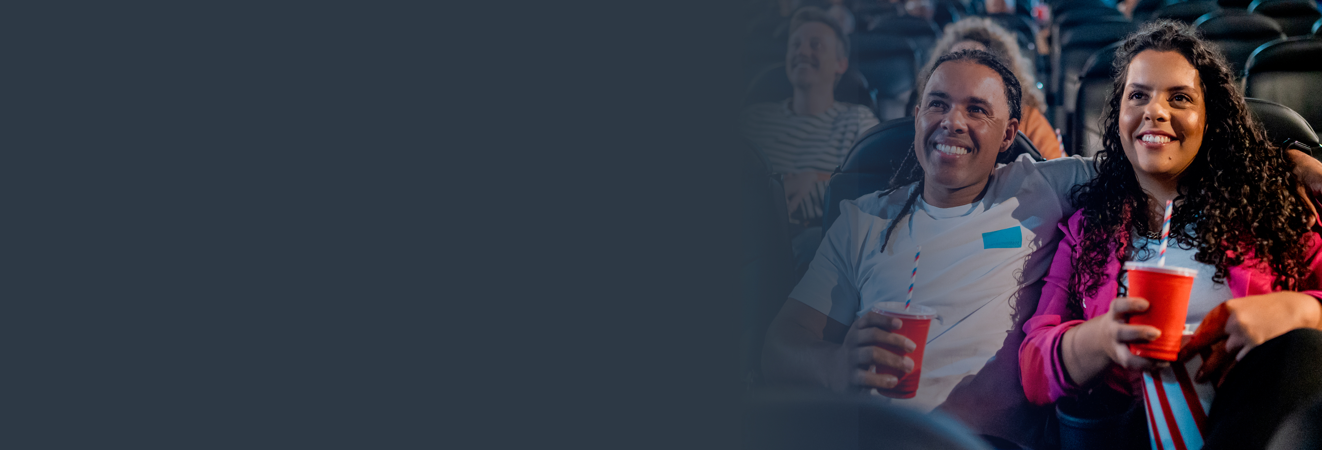 Ingresso.com - Aqui começa o seu momento - Vale-presente corporativo. Proporcione uma experiência divertida, cultural e inesquecível com o vale-presente Ingresso.com!