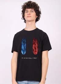 Imagem Camiseta Matrix Is Anyone Really Free?